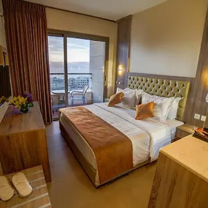 De-lara Hotel Akaba